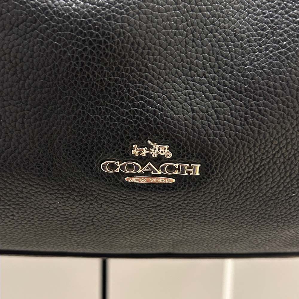 Coach Edie Shoulder Bag 31 in Pebbled Leather - Picture 6 of 17